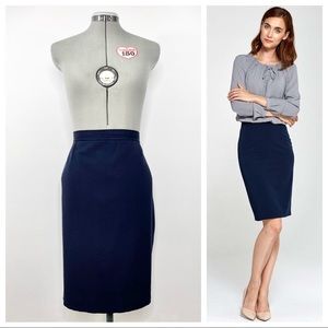•VALENTINO• Vintage Missy Navy Blue Lined Pencil Skirt 44